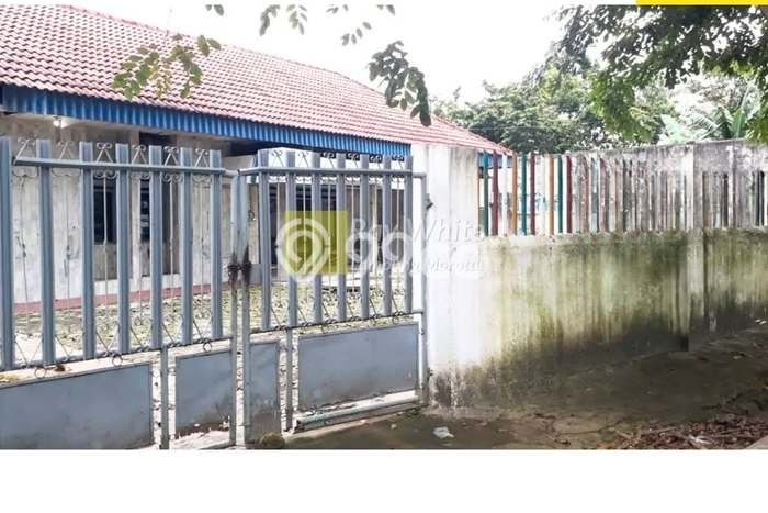 Dijual Rumah 4 Kamar Lokasi Ideal Bagus dan Strategis di Tanjung Karang Pusat Dijual Rumah 4 Kamar Lokasi Ideal Bagus dan Strategis di Tanjung Karang Pusat