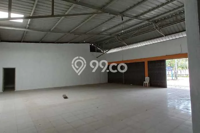 Gudang disewakan di Kedamaian Bandar Lampung dengan luas bangunan 300m2 Gudang disewakan di Kedamaian Bandar Lampung dengan luas bangunan 300m2