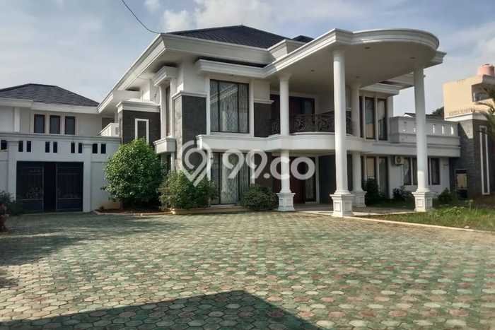 Sewa cepat rumah minimalis lokasi strategis 9 Kamar di Kedamaian, Bandar Lampung Sewa cepat rumah minimalis lokasi strategis 9 Kamar di Kedamaian, Bandar Lampung