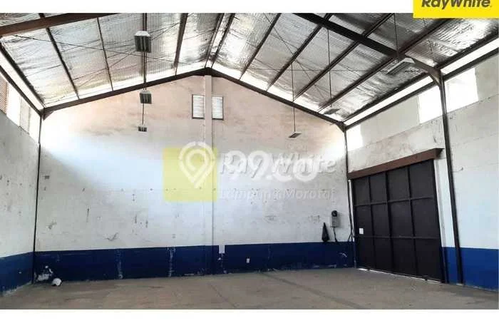 Gudang Disewa di Kedamaian, Bandar Lampung, LT 450m2 / LB 450m2 Gudang Disewa di Kedamaian, Bandar Lampung, LT 450m2 / LB 450m2