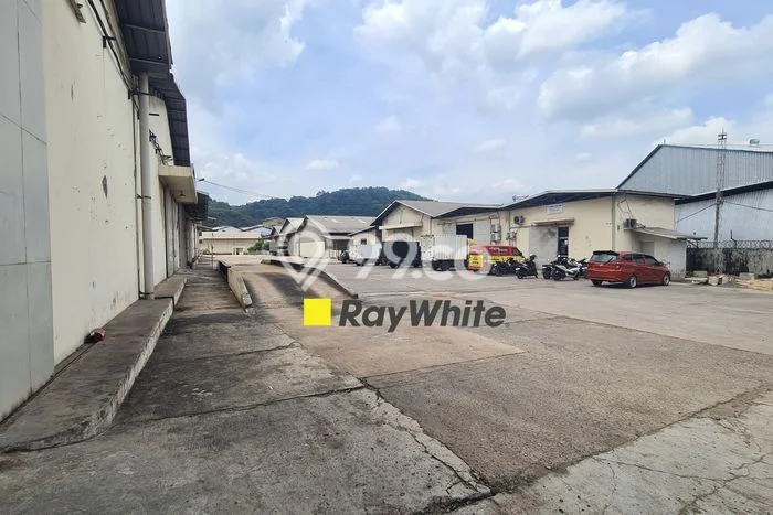 Unit Gudang Paling Strategis di Panjang Bandar Lampung dengan LB 2070m2 Unit Gudang Paling Strategis di Panjang Bandar Lampung dengan LB 2070m2