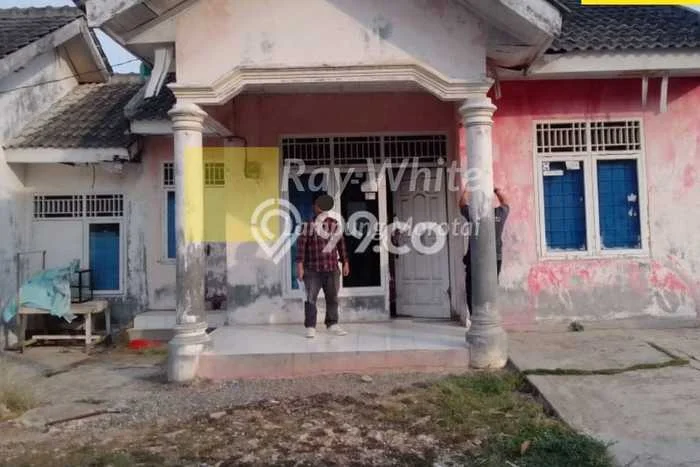 Jual Rumah Murah Meriah Teluk Betung Selatan Punya 2 Kamar & LT 184m2 Jual Rumah Murah Meriah Teluk Betung Selatan Punya 2 Kamar & LT 184m2