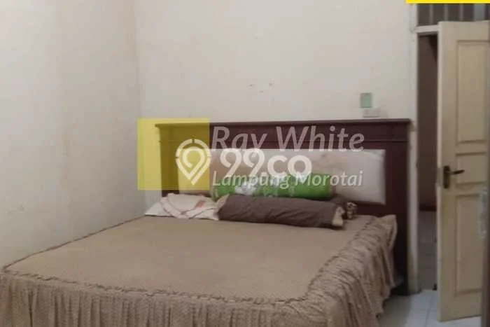 Hunian Mewah Siap Huni LT 195m2 di Way Halim, Bandar Lampung Hunian Mewah Siap Huni LT 195m2 di Way Halim, Bandar Lampung