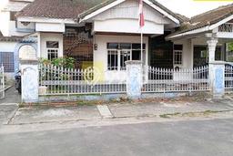 Rumah Strategis Modern Lb 300m2 di Sukarame, Bandar Lampung Rumah Strategis Modern Lb 300m2 di Sukarame, Bandar Lampung