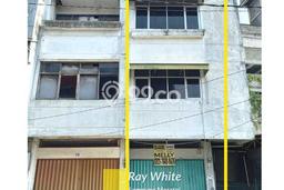 FEATURED! Rumah Asri di Tanjung Karang Pusat, LT 95m2m² Bangunan 192m2m² FEATURED! Rumah Asri di Tanjung Karang Pusat, LT 95m2m² Bangunan 192m2m²