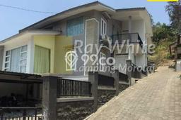 Rumah Budget Terbaik Dijual di Tanjung Karang Timur LT 400m2 Rumah Budget Terbaik Dijual di Tanjung Karang Timur LT 400m2