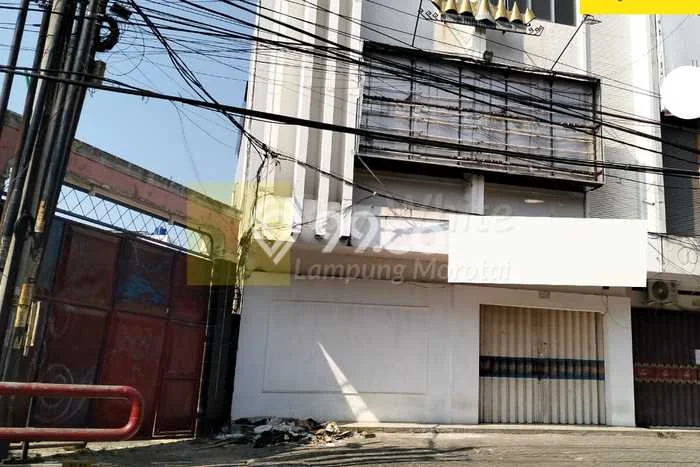 Unit Gudang disewakan di Kedaton Bandar Lampung dengan LT 160m2 / LB 150m2 Unit Gudang disewakan di Kedaton Bandar Lampung dengan LT 160m2 / LB 150m2