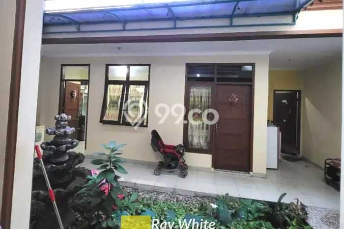 Dijual Rumah Elit Exclusive di Tanjung Karang Pusat, Bandar Lampung Dijual Rumah Elit Exclusive di Tanjung Karang Pusat, Bandar Lampung
