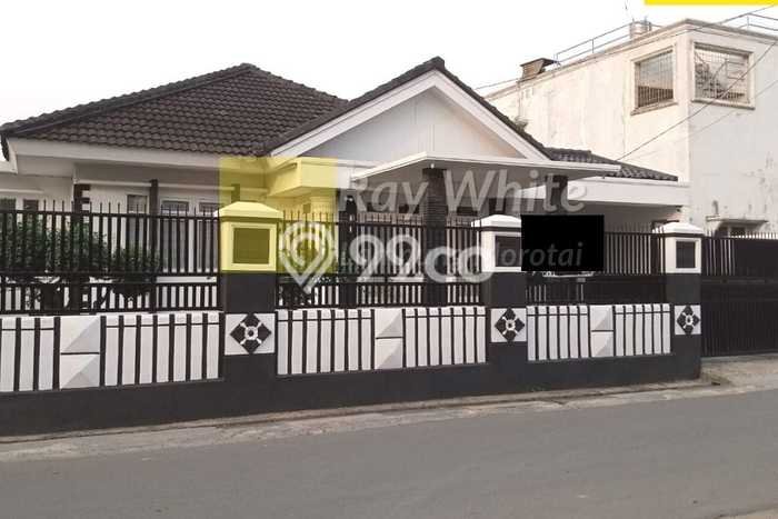 For Sale Rumah 3 Kamar Lokasi Ideal Bagus dan Strategis di Kedaton For Sale Rumah 3 Kamar Lokasi Ideal Bagus dan Strategis di Kedaton
