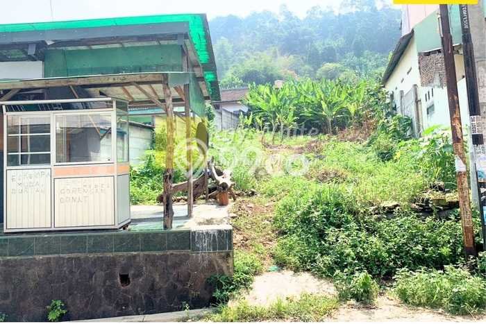 Tanah di Tanjung Karang Pusat, Bandar Lampung Luas 38949m2 Dijual Segera Tanah di Tanjung Karang Pusat, Bandar Lampung Luas 38949m2 Dijual Segera