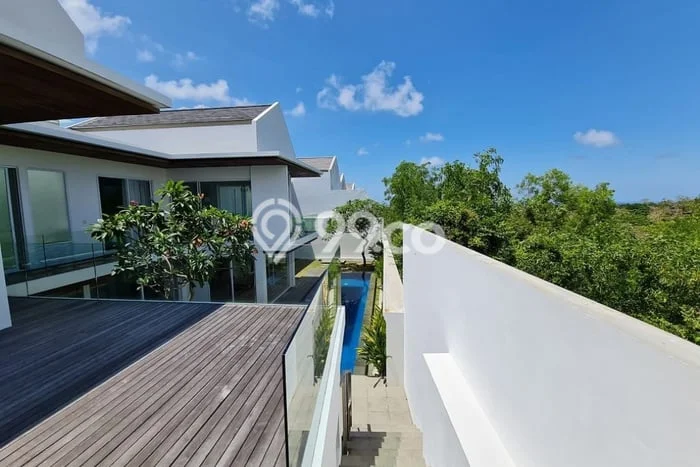 Rumah Luxury Modern Siap Huni di Jimbaran Badung Rumah Luxury Modern Siap Huni di Jimbaran Badung