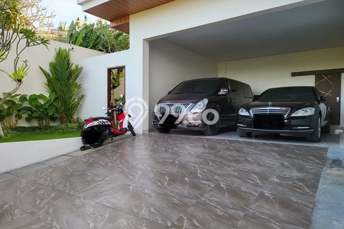 Vila Premium Kawasan , Luas 800m2m², Lingkungan Nyaman Vila Premium Kawasan , Luas 800m2m², Lingkungan Nyaman