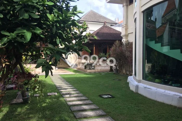Dijual Rumah Luas Megah Dengan View Cantik di Gatot Subroto, Denpasar Dijual Rumah Luas Megah Dengan View Cantik di Gatot Subroto, Denpasar