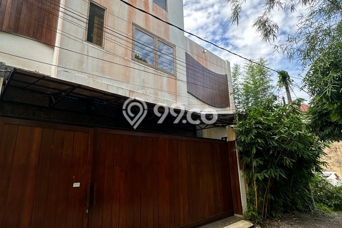 Vila Strategis di , Luas 500m2m², Dekat ke berbagai kebutuhan Vila Strategis di , Luas 500m2m², Dekat ke berbagai kebutuhan