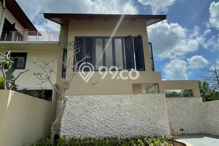 Rumah Luxury Modern Siap Huni di Jimbaran Badung Rumah Luxury Modern Siap Huni di Jimbaran Badung