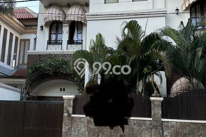 Rumah Elit Modern Tanpa Renovasi di Sunset Road Badung Rumah Elit Modern Tanpa Renovasi di Sunset Road Badung