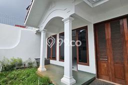 Rumah Elit Modern Siap Huni di Radio Dalam Jakarta Selatan Rumah Elit Modern Siap Huni di Radio Dalam Jakarta Selatan