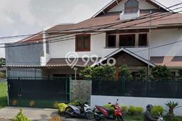 Jual Rumah Mewah Elegan Dengan View Cantik di Meruya, Jakarta Barat Jual Rumah Mewah Elegan Dengan View Cantik di Meruya, Jakarta Barat