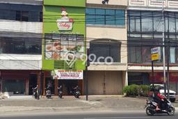 Disewakan Ruko di Kawasan Ramai Fatmawati Luas 60m2 Disewakan Ruko di Kawasan Ramai Fatmawati Luas 60m2