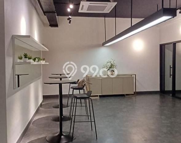 Sewa Rumah Nyaman LT 500m2 / LB 382m2 di Pakubuwono, Jakarta Selatan Sewa Rumah Nyaman LT 500m2 / LB 382m2 di Pakubuwono, Jakarta Selatan