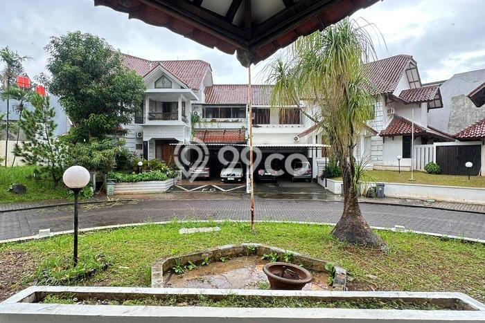 For Sale! Premium House LT 390m2 Desain Modern di Lebak Bulus For Sale! Premium House LT 390m2 Desain Modern di Lebak Bulus