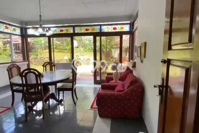 Hunian Mewah LB 500m2 Siap Huni Desain Elegan di Cimahi, Bandung Hunian Mewah LB 500m2 Siap Huni Desain Elegan di Cimahi, Bandung