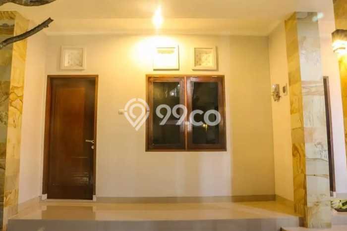Ready to Use! Luxury House LT 554m2 Desain Elegan di Kerobokan Ready to Use! Luxury House LT 554m2 Desain Elegan di Kerobokan