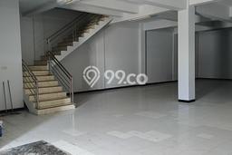 Ruko untuk disewa di Denpasar Barat punya LT 470m2 & LB 645m2 harga sewa kompetitif Ruko untuk disewa di Denpasar Barat punya LT 470m2 & LB 645m2 harga sewa kompetitif