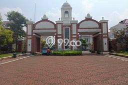 Hunian Cantik Modern Lb 120m2 di Pagedangan, Tangerang Hunian Cantik Modern Lb 120m2 di Pagedangan, Tangerang