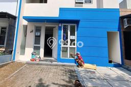 KESEMPATAN TERBAIK! Rumah di Pagedangan, 4 KM, Siap Huni, Luas 105m² LB 240m² KESEMPATAN TERBAIK! Rumah di Pagedangan, 4 KM, Siap Huni, Luas 105m² LB 240m²