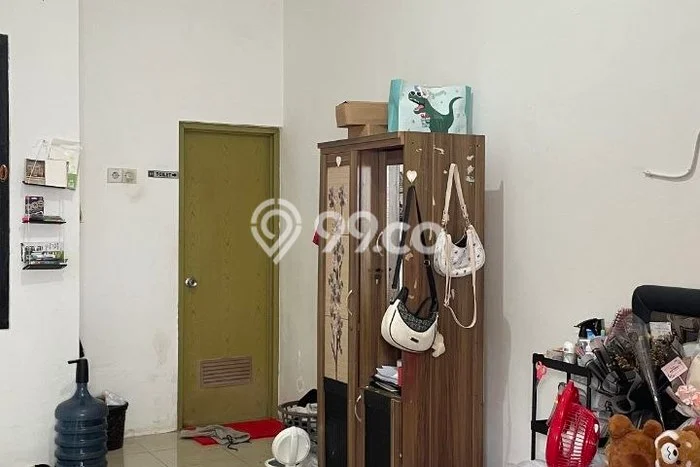 Unit Kost Dijual di Lowokwaru dengan 10 Kamar Tidur & Luas Bangunan 300m2 Unit Kost Dijual di Lowokwaru dengan 10 Kamar Tidur & Luas Bangunan 300m2