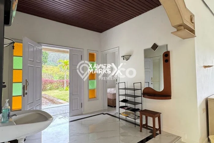 Vila Kawasan , Luas 985m2m², Lokasi Strategis Vila Kawasan , Luas 985m2m², Lokasi Strategis