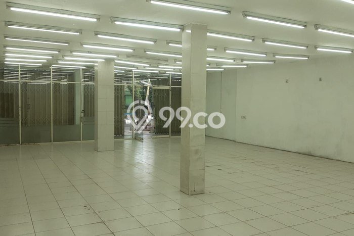 Untuk Disewa Komersial di Klojen Malang LT 260m2, LB 160m2 Untuk Disewa Komersial di Klojen Malang LT 260m2, LB 160m2