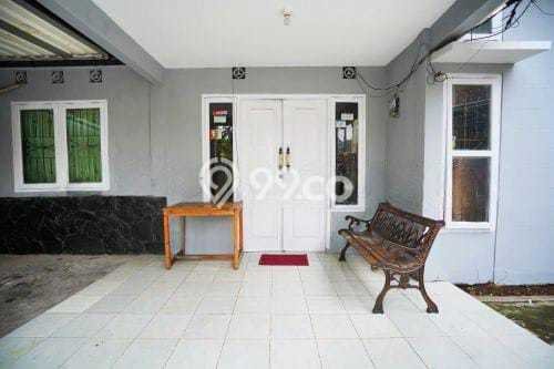 Rumah Minimalis 3 Kamar LT 193m2 di Graha Raya Rumah Minimalis 3 Kamar LT 193m2 di Graha Raya