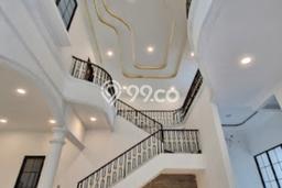 Hunian Mewah LB 700m2 Siap Huni Desain Elegan di Grogol, Jakarta Barat Hunian Mewah LB 700m2 Siap Huni Desain Elegan di Grogol, Jakarta Barat