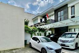 Rumah Mewah LB 536m2 Siap Pakai Desain Elegan di Duren Tiga, Jakarta Selatan Rumah Mewah LB 536m2 Siap Pakai Desain Elegan di Duren Tiga, Jakarta Selatan