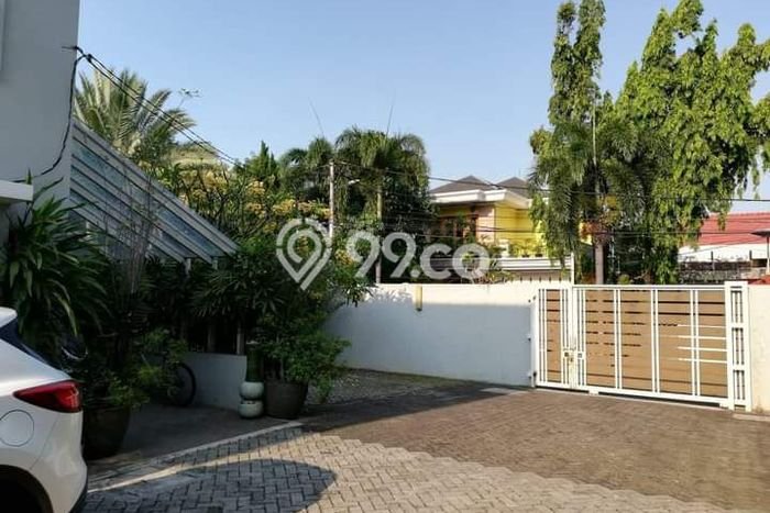 Dijual Hunian Mewah dengan Fasilitas Sekitar Komplit di Menteng, Jakarta Pusat Dijual Hunian Mewah dengan Fasilitas Sekitar Komplit di Menteng, Jakarta Pusat