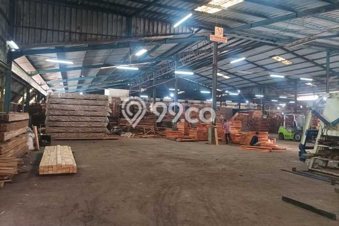 Pabrik Usaha Dijual di Sepatan Tangerang LT 4640m2 & LB 3740m2 Pabrik Usaha Dijual di Sepatan Tangerang LT 4640m2 & LB 3740m2