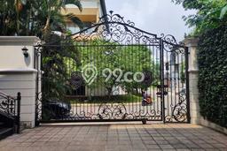 Rumah Mewah Akses Mudah di Jakarta Utara Rumah Mewah Akses Mudah di Jakarta Utara