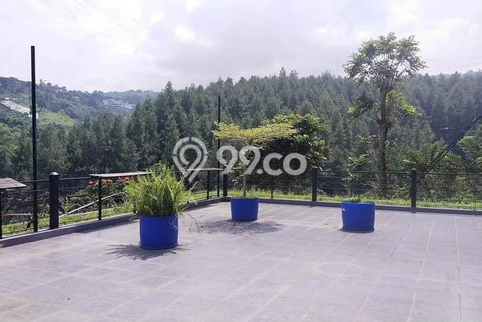 Unit Komersial Dijual di Coblong Bandung Luas Tanah 3700m2, Luas Bangunan 500m2 Unit Komersial Dijual di Coblong Bandung Luas Tanah 3700m2, Luas Bangunan 500m2