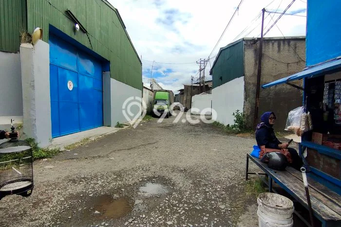 Gudang Bagus Dijual LB 520m2 Lokasi Strategis Bandung Area Cocok untuk Bisnis Gudang Bagus Dijual LB 520m2 Lokasi Strategis Bandung Area Cocok untuk Bisnis