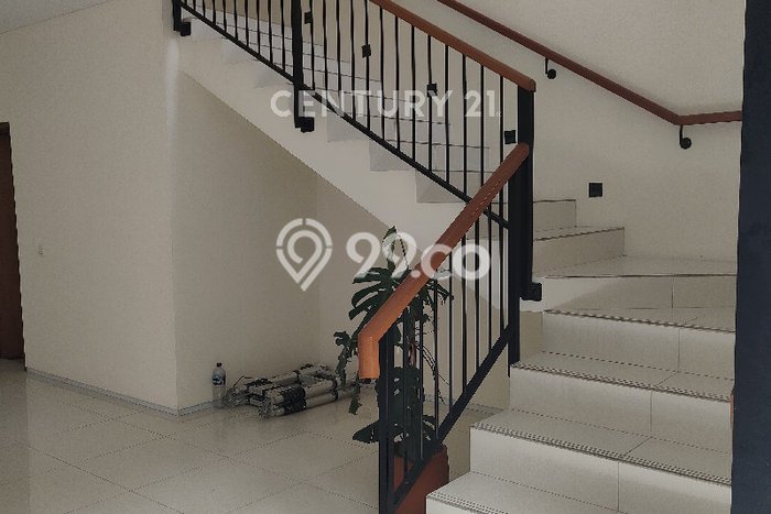 Rumah Elit Modern Siap Huni di Turangga Bandung Rumah Elit Modern Siap Huni di Turangga Bandung