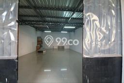 Gudang untuk disewa di Blimbing punya LT 120m2 & LB 100m2 harga sewa kompetitif Gudang untuk disewa di Blimbing punya LT 120m2 & LB 100m2 harga sewa kompetitif