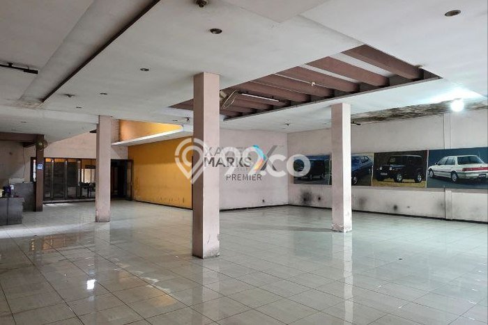 Unit Komersial Dijual di Blimbing Malang Luas Bangunan 800m2 Unit Komersial Dijual di Blimbing Malang Luas Bangunan 800m2