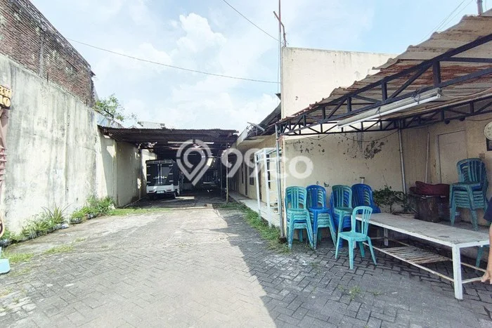 Unit Gudang Disewa Lokasi Blimbing, Malang Spesifikasi Luas Bangunan 600m2 Unit Gudang Disewa Lokasi Blimbing, Malang Spesifikasi Luas Bangunan 600m2