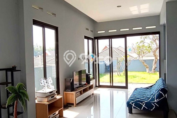 Hunian Cantik Modern Lb 165m2 di Lowokwaru, Malang Hunian Cantik Modern Lb 165m2 di Lowokwaru, Malang