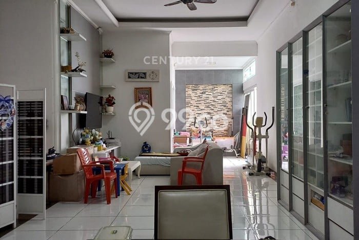 Dijual Rumah 5 Kamar Lokasi Ideal Nyaman dan Strategis di Cimanggis Dijual Rumah 5 Kamar Lokasi Ideal Nyaman dan Strategis di Cimanggis