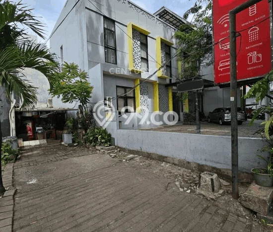 Ruko paling strategis disewakan di Kebayoran Baru Jakarta Selatan Ruko paling strategis disewakan di Kebayoran Baru Jakarta Selatan