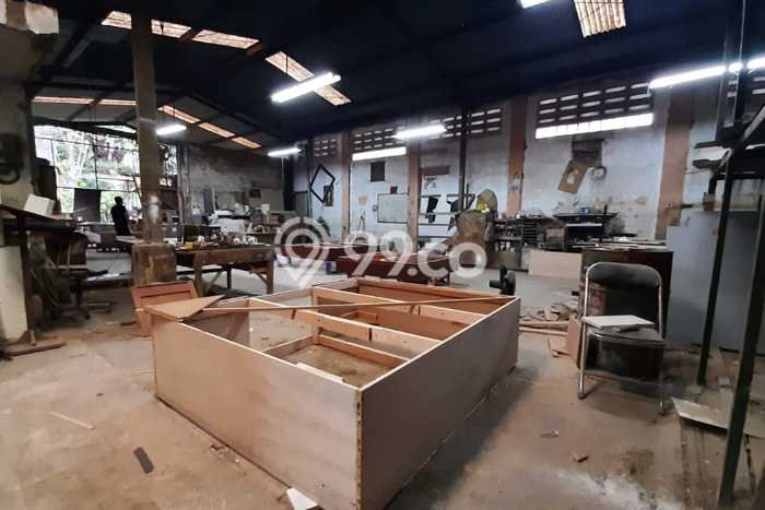 Gudang Bagus Dijual LB 210m2 Lokasi Strategis Bandung Area Cocok untuk Berbisnis Gudang Bagus Dijual LB 210m2 Lokasi Strategis Bandung Area Cocok untuk Berbisnis