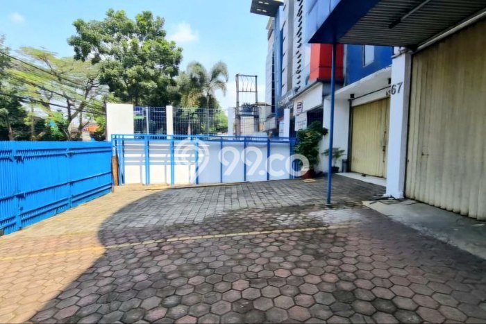 Gudang Bagus Dijual LB 1200m2 Lokasi Strategis Bandung Area Cocok untuk Bisnis Gudang Bagus Dijual LB 1200m2 Lokasi Strategis Bandung Area Cocok untuk Bisnis